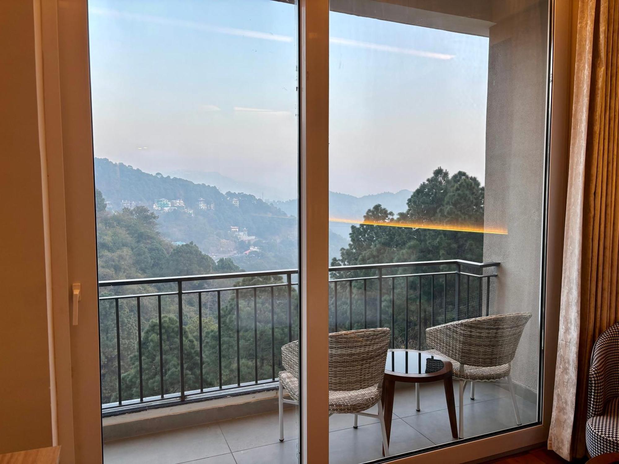 Arnisa Kasauli - A Boutique Hotel Eksteriør billede